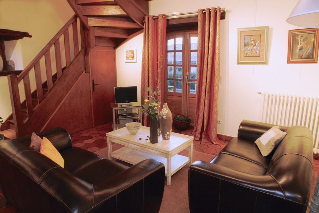 La Belle Epoque Bed and Breakfast Sansac-de-Marmiesse Δωμάτιο φωτογραφία
